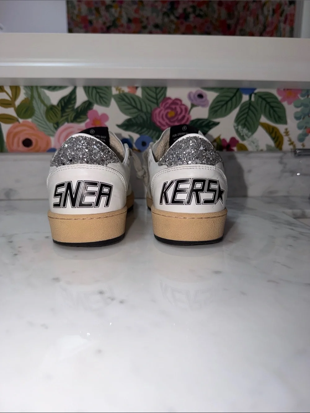 $600 Golden Goose White Leather Sneakers Silver Glitter Star Size 38 BALLSTAR